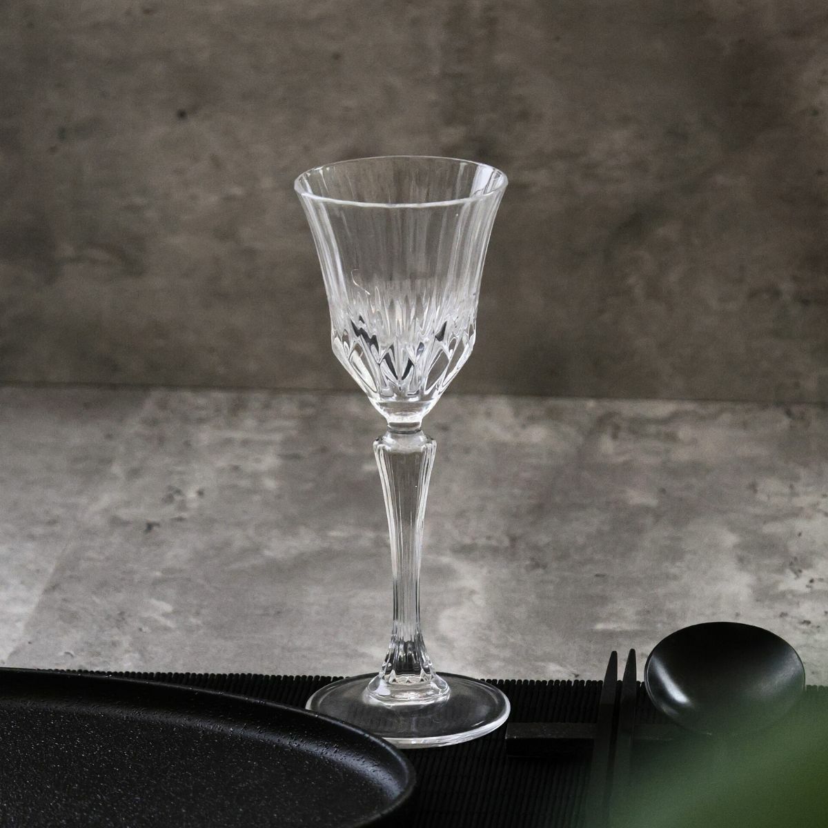 ガラス製　モダンカットリキュールグラス　17cm