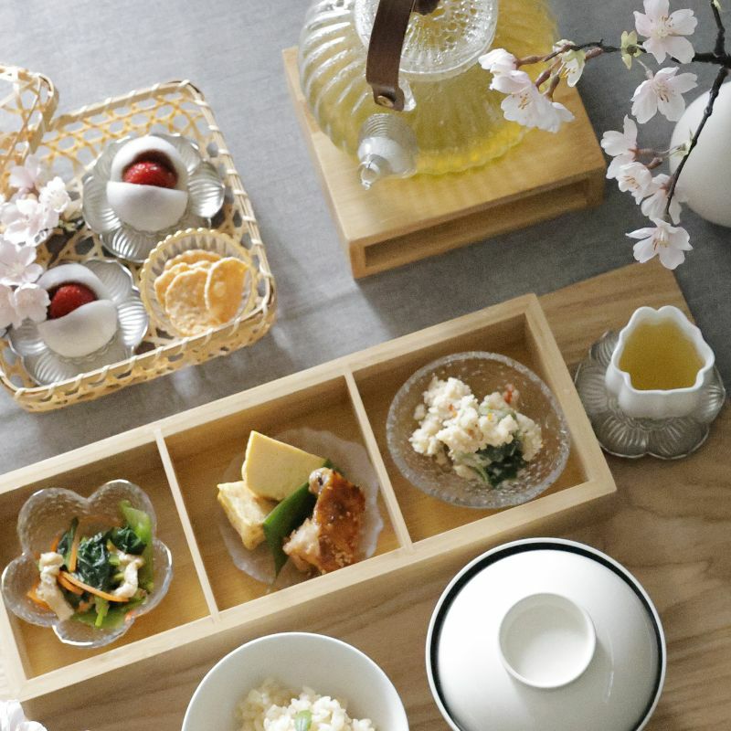 ガラス製　千代口ボウル浅小鉢