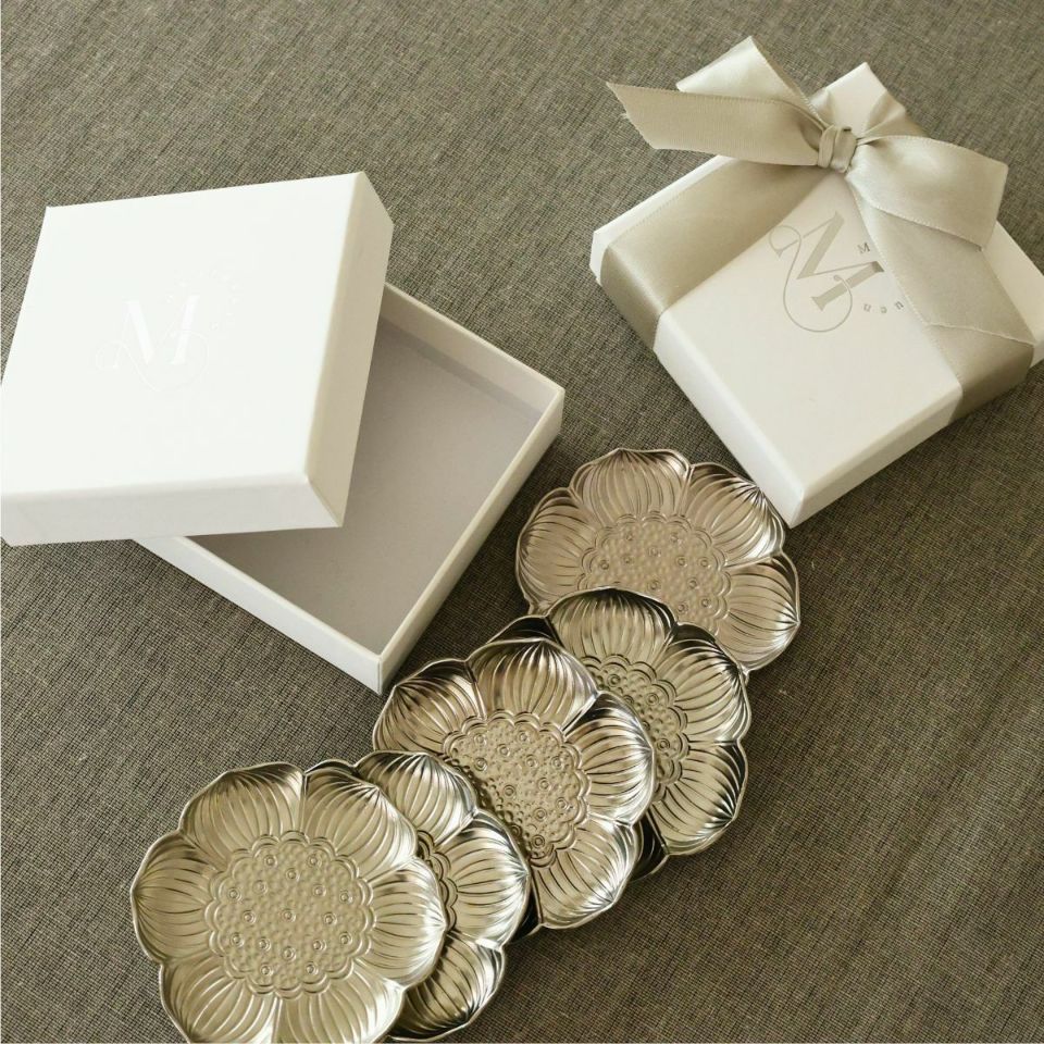 ギフトセット　蓮　花型シルバートレー　5枚セット