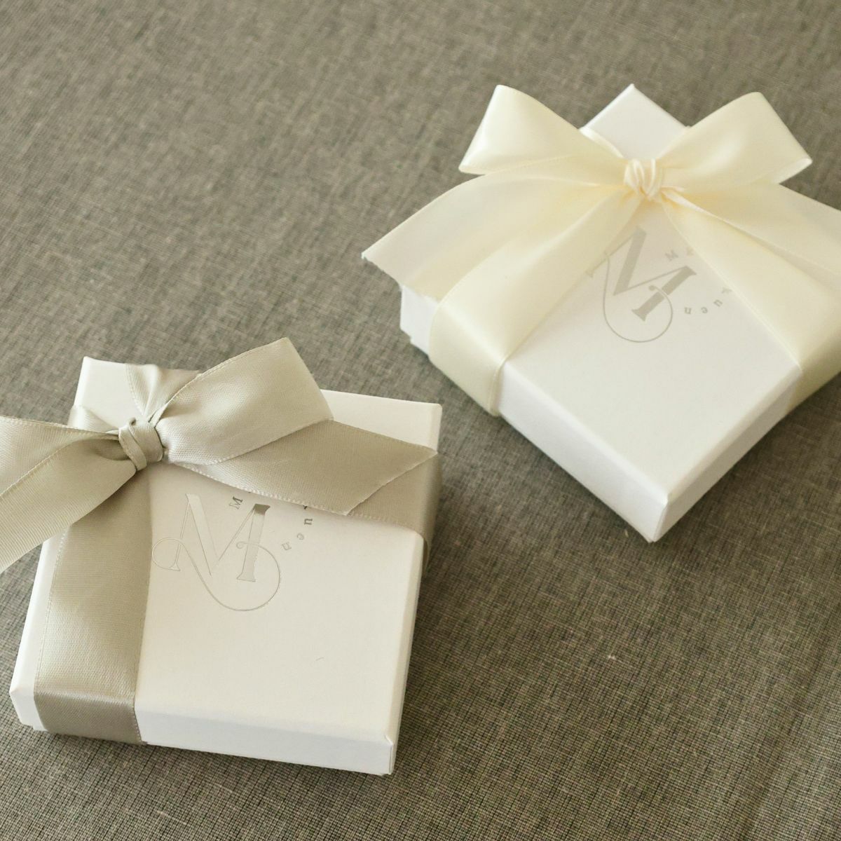 ギフトセット　蓮　花型シルバートレー　5枚セット