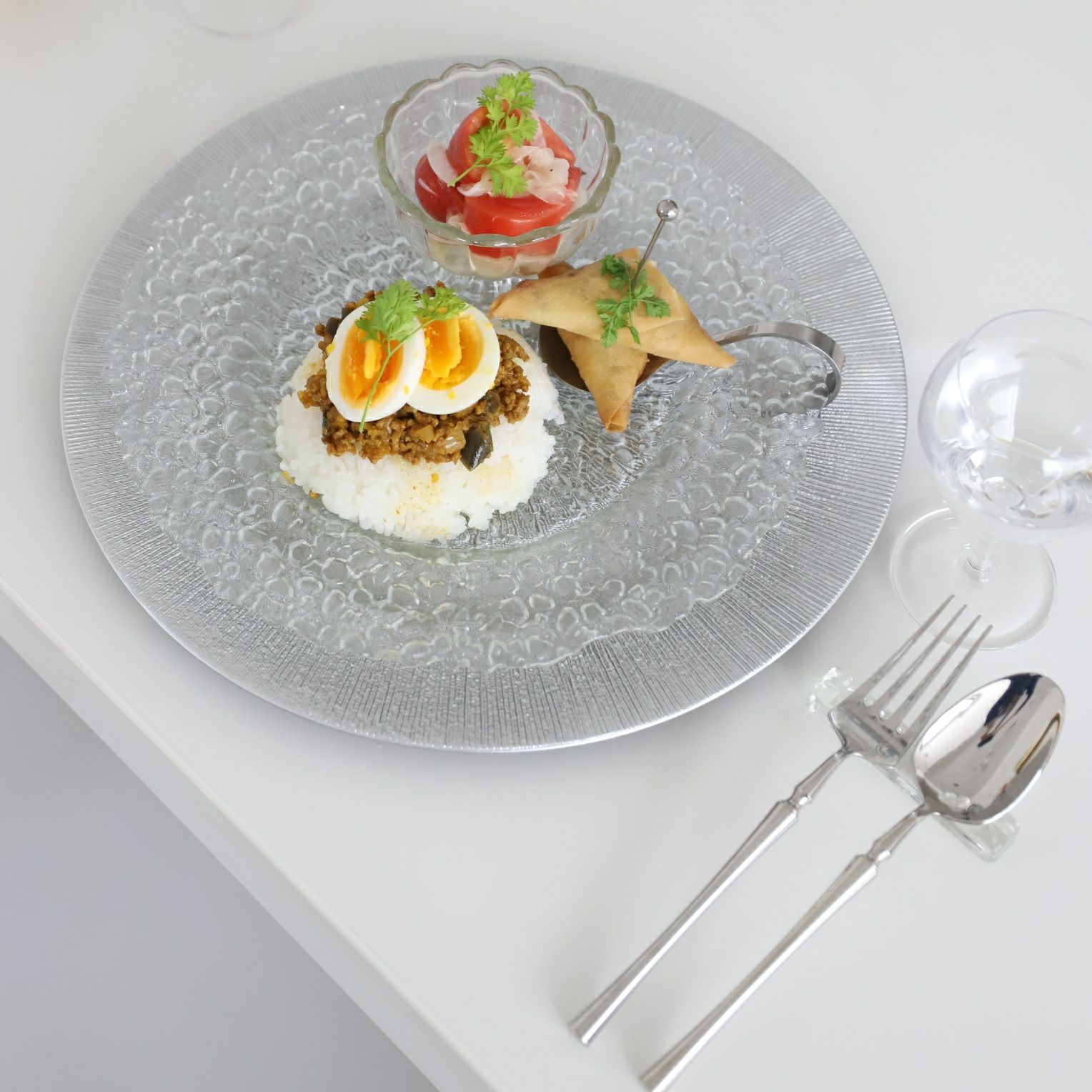 ガラス製　モダンカトラリーレスト 箸置き