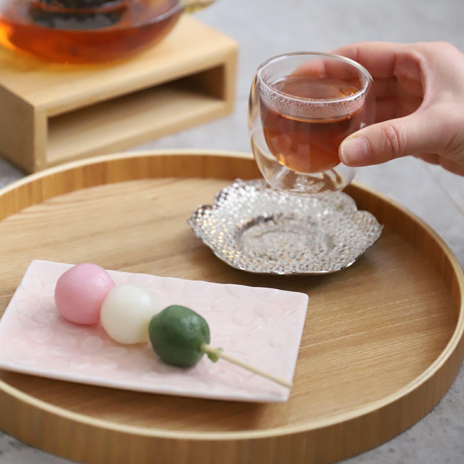 フラワー　シルバー茶たくトレー　10cm