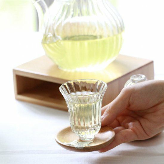 中国茶にピッタリな菊型の茶器