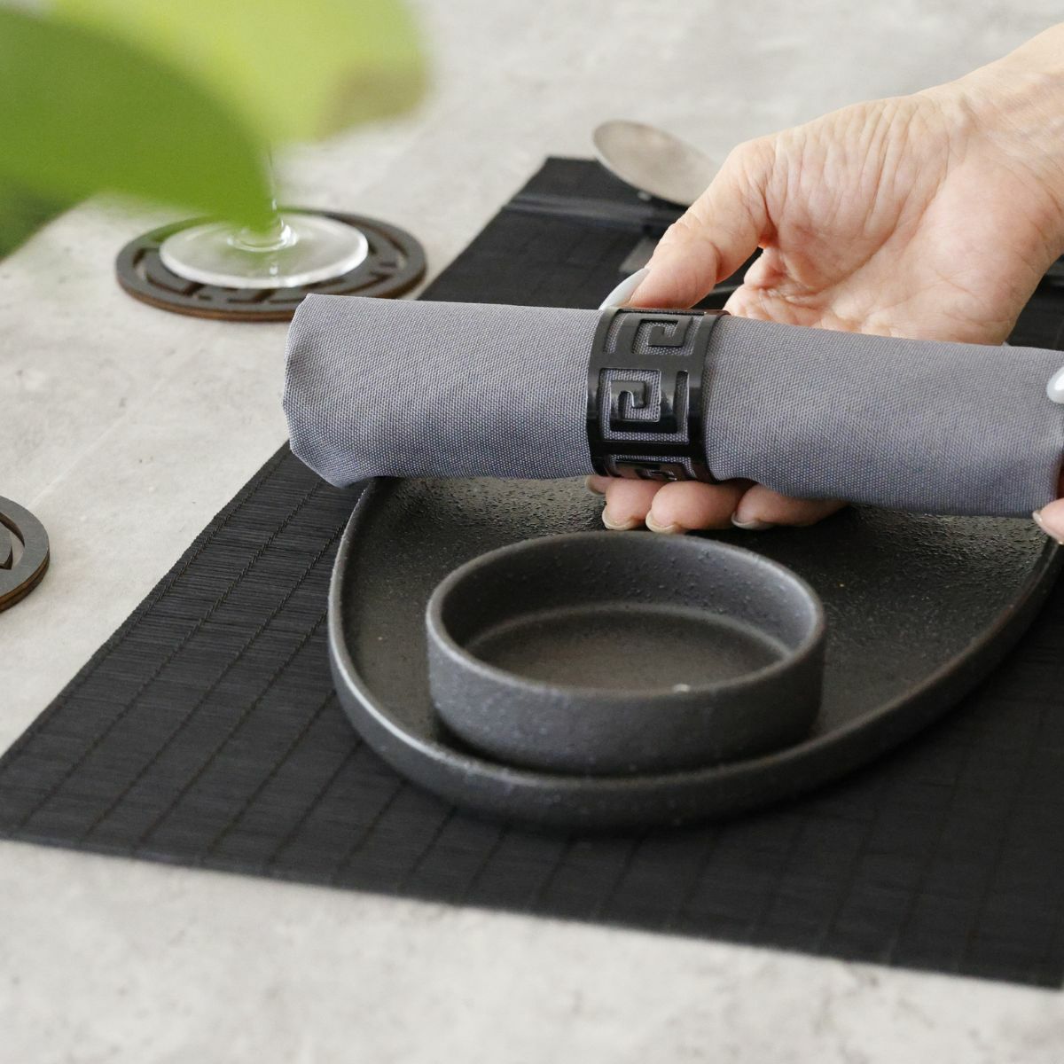  シノワズリブラック　ナプキンリング