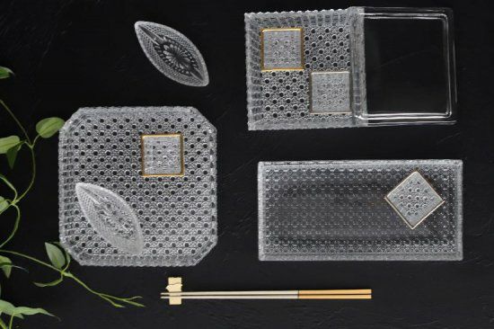 ガラス製カット硝子 淑雅 縁立長角皿｜M苦楽園｜おしゃれな食器通販サイト