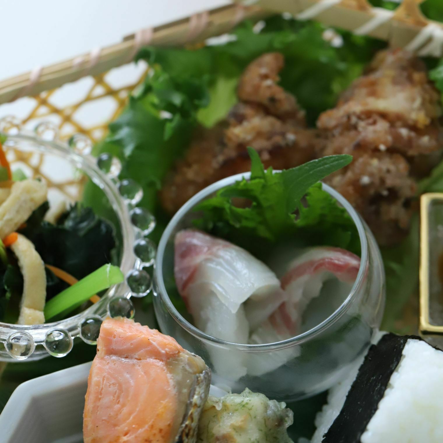 ガラス製　斜めアイスクリームアミューズカップグラス小鉢　小