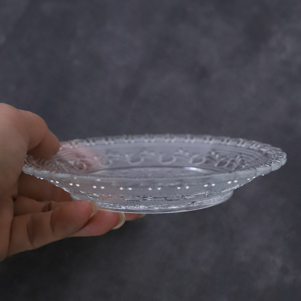 ガラス製　レトロプレート皿