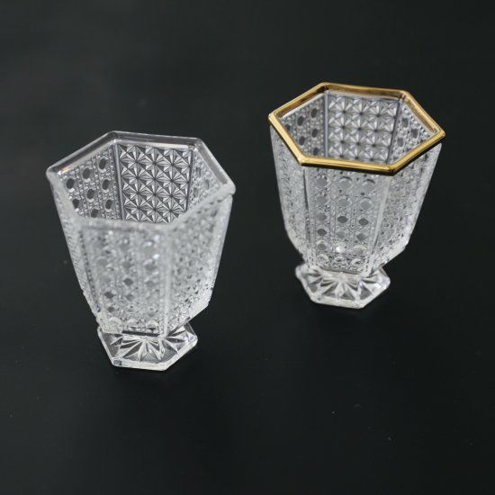 ガラス製　カット硝子　高台六角杯小鉢　7.1cm