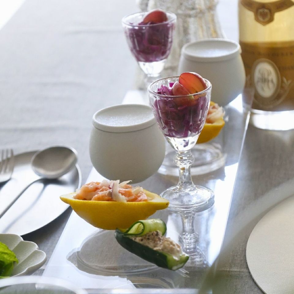 アクリル製　細長ランナープレート　45cm