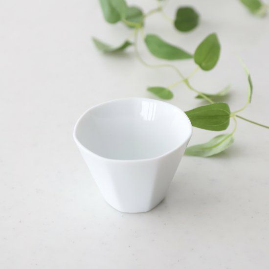 美濃焼　煎茶器 　磁器　七福カップ （ソーサー別売り）