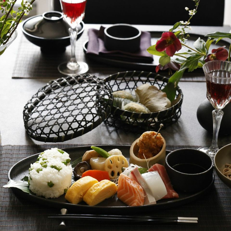 竹製かご　お弁当箱　丸ラウンド　小