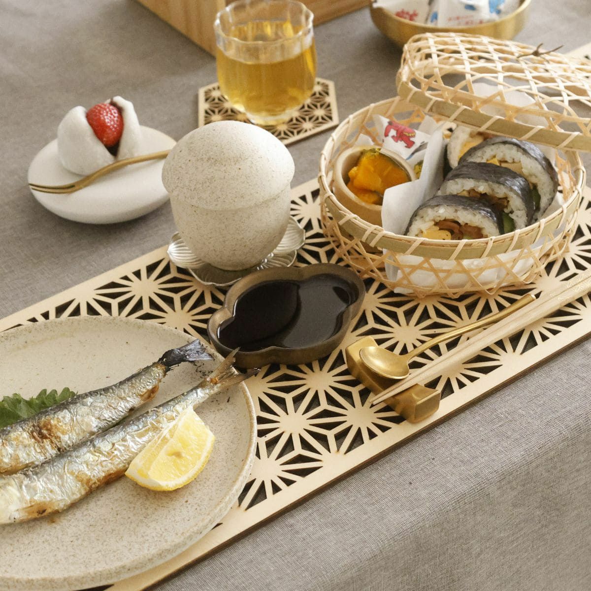 竹製かご　お弁当箱　丸ラウンド　小