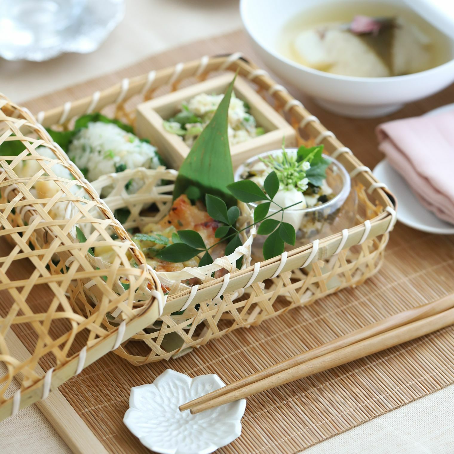 竹製かご　お弁当箱　四角 スクエア　小