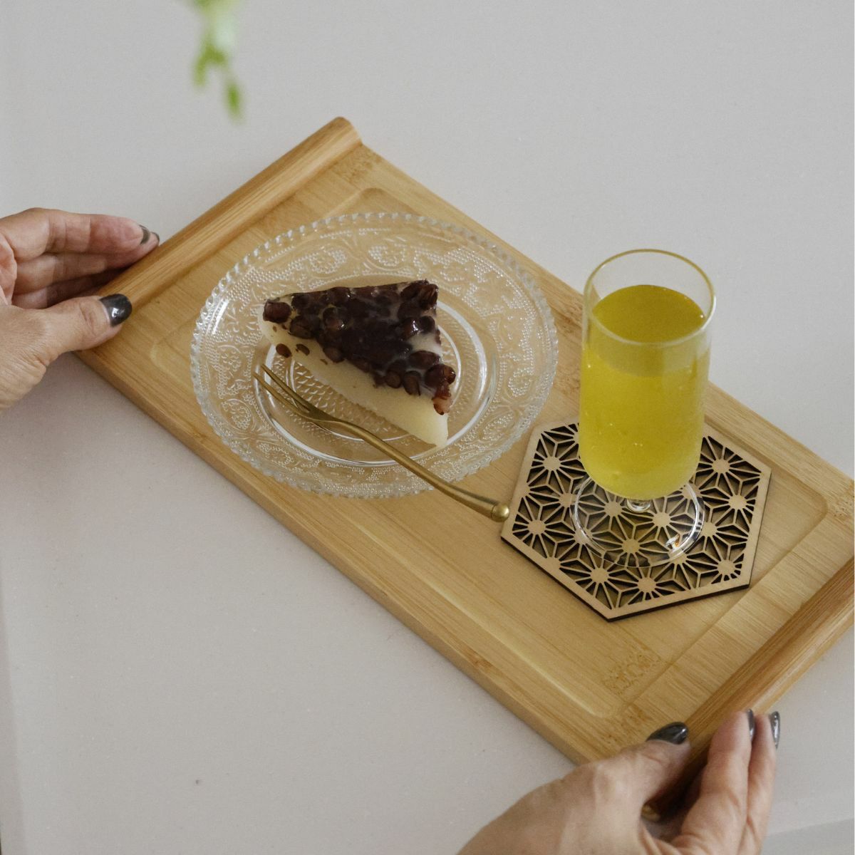 竹製　巻物ティートレーB