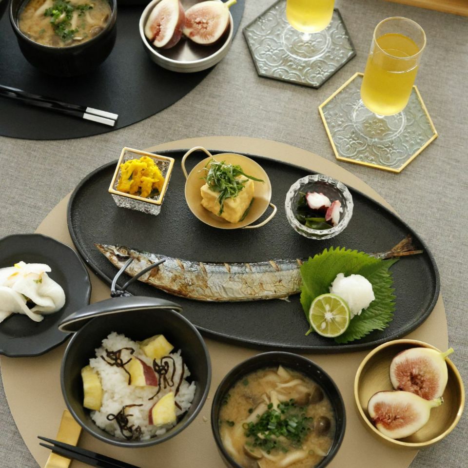 ガラス製　カット硝子　切子　四角小鉢　4.8cm　ゴールド・シルバー　