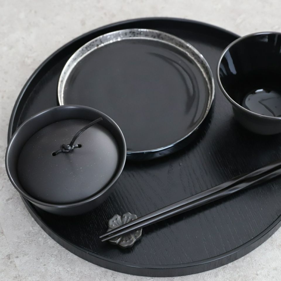 美濃焼　花衣　箸置き　2個セット　磁器　3.7cm