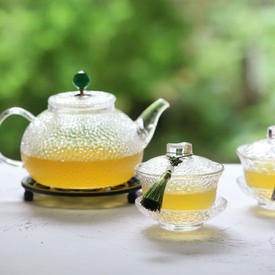 耐熱なので温かい飲み物を入れることもできる中国茶器です