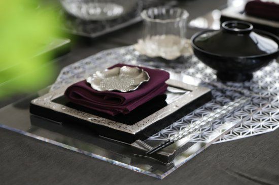 ポリエステル製　シンプルテーブルナプキン　濃紫