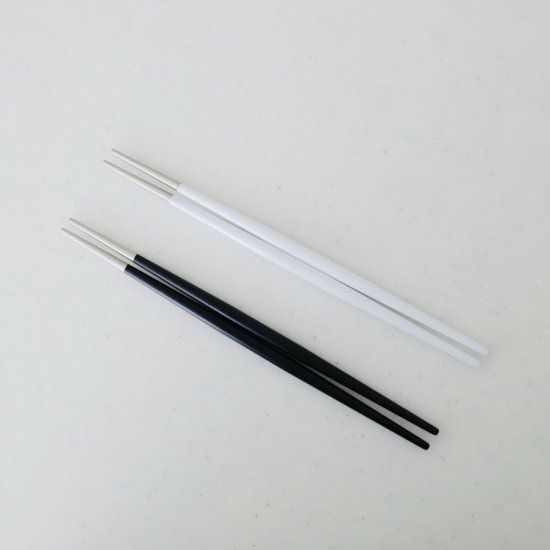 韓国で使われているステンレスのお箸