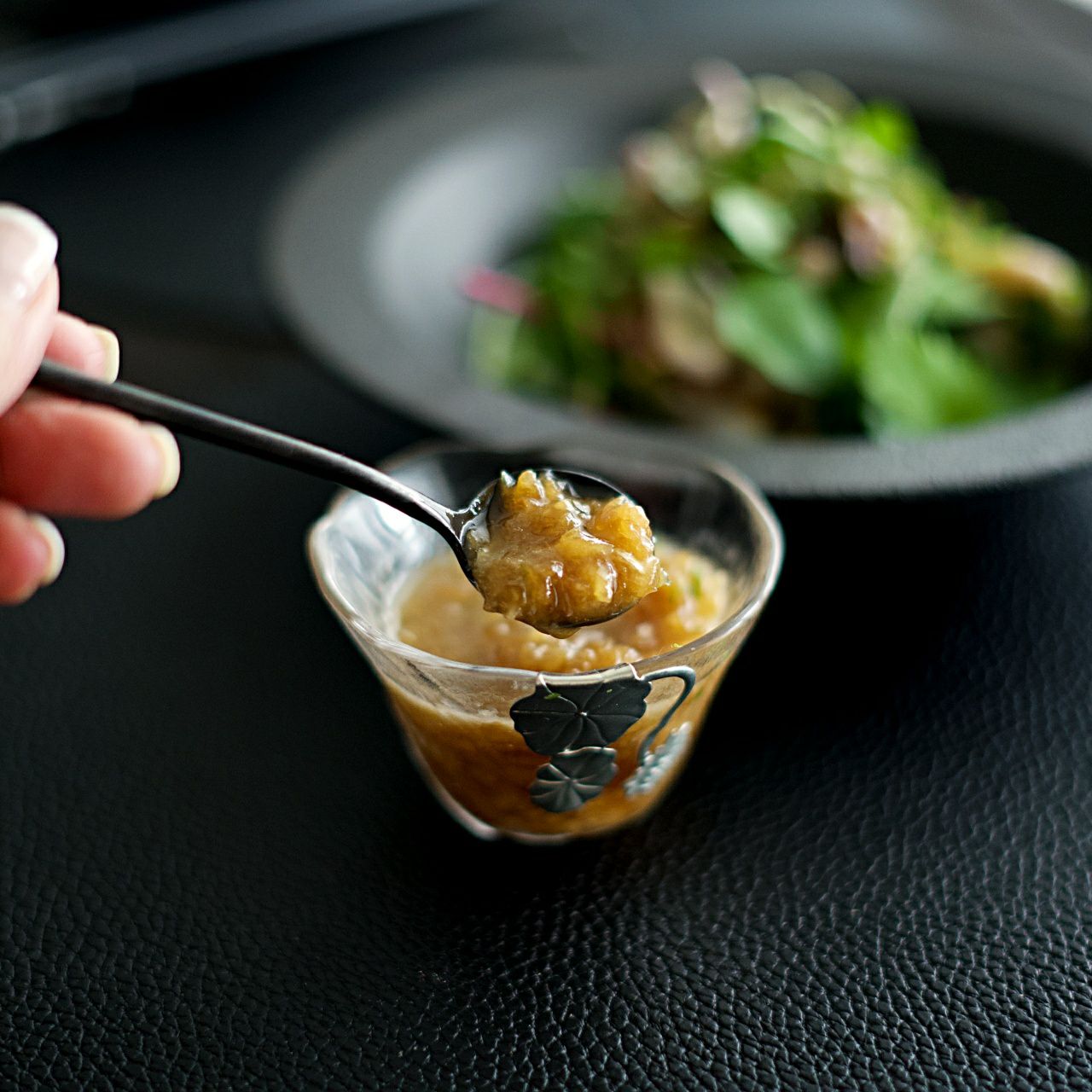 ガラス製　錫モチーフ茶器　小鉢　ハス