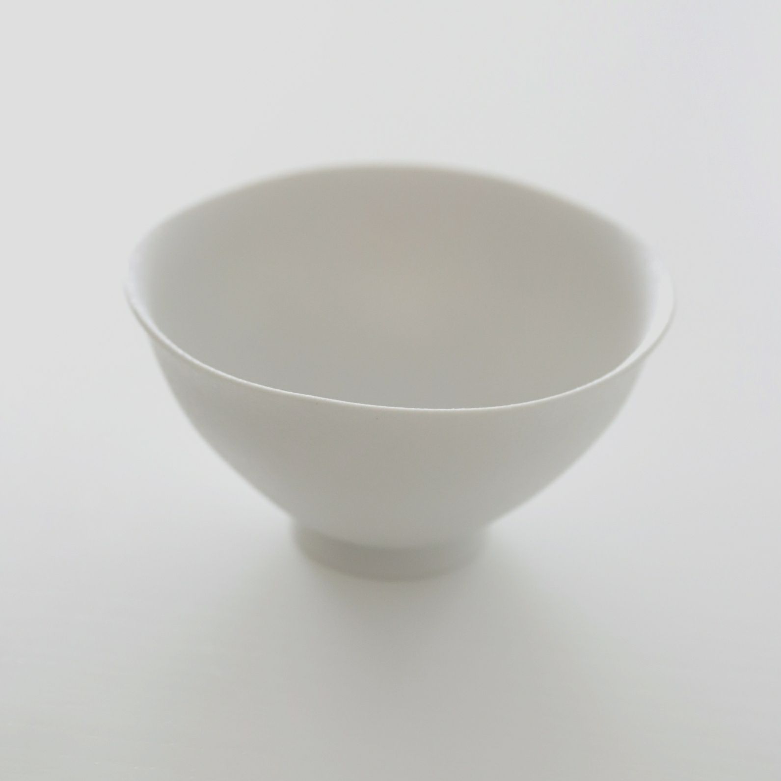 有田焼　白いお茶碗　飯碗　磁器　スノー　11.5cm