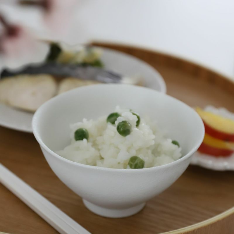 有田焼　白いお茶碗　飯碗　磁器　スノー　11.5cm　