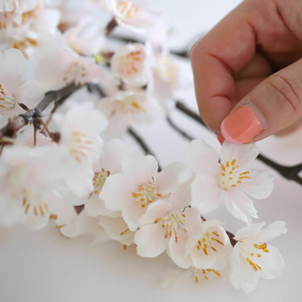 アートフラワー　淡雪の桜