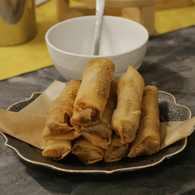 美濃焼　輪花プレート皿　陶磁器　KOUETU