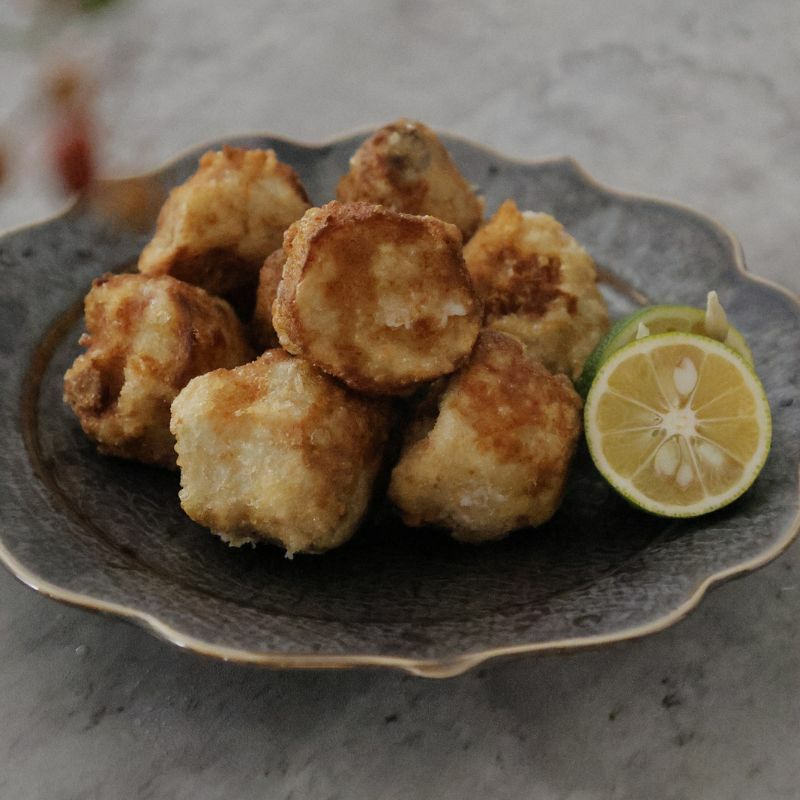 美濃焼　輪花プレート皿　陶磁器　KOUETU