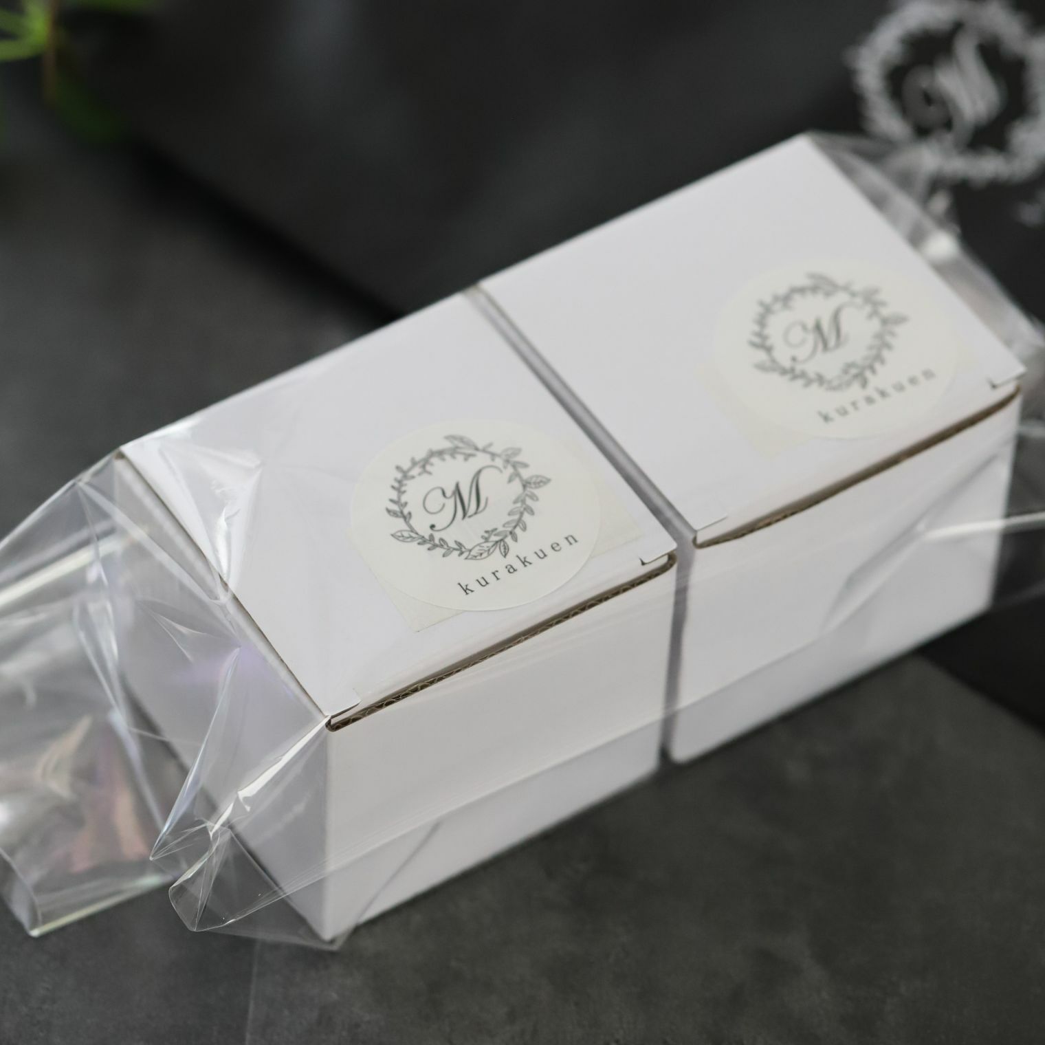 ペアギフトセット　ガラス菊型湯呑