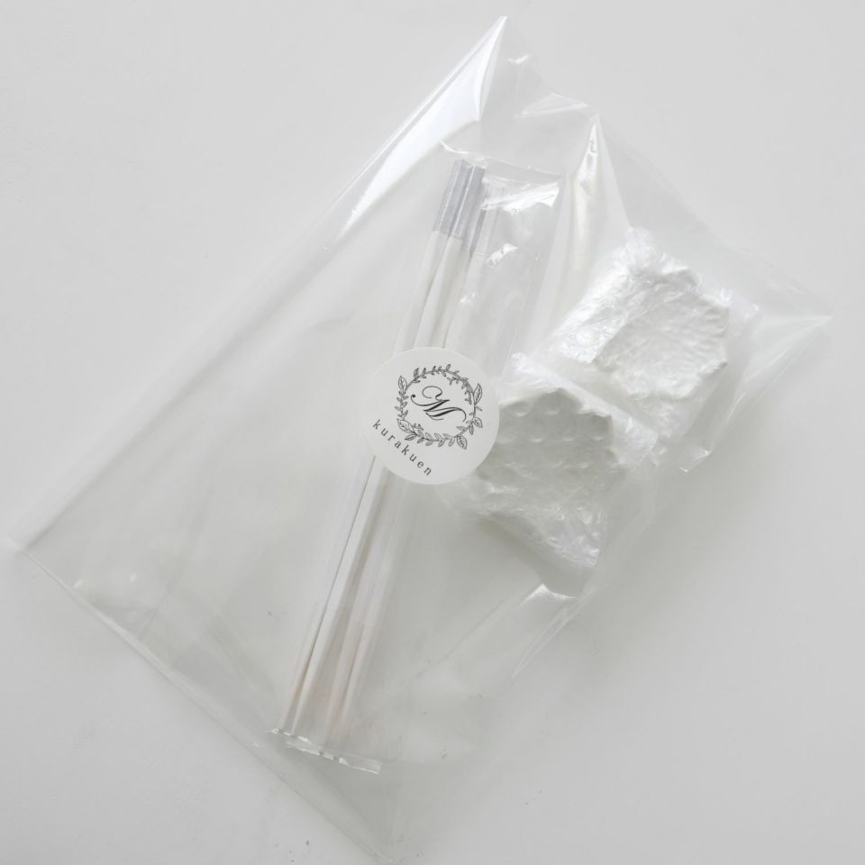 ペアギフトセット　ホワイト箸置・ホワイトねじり箸