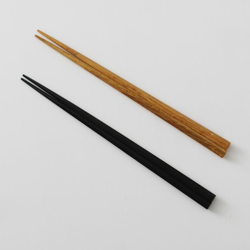 シンプルで使いやすい木製のお箸