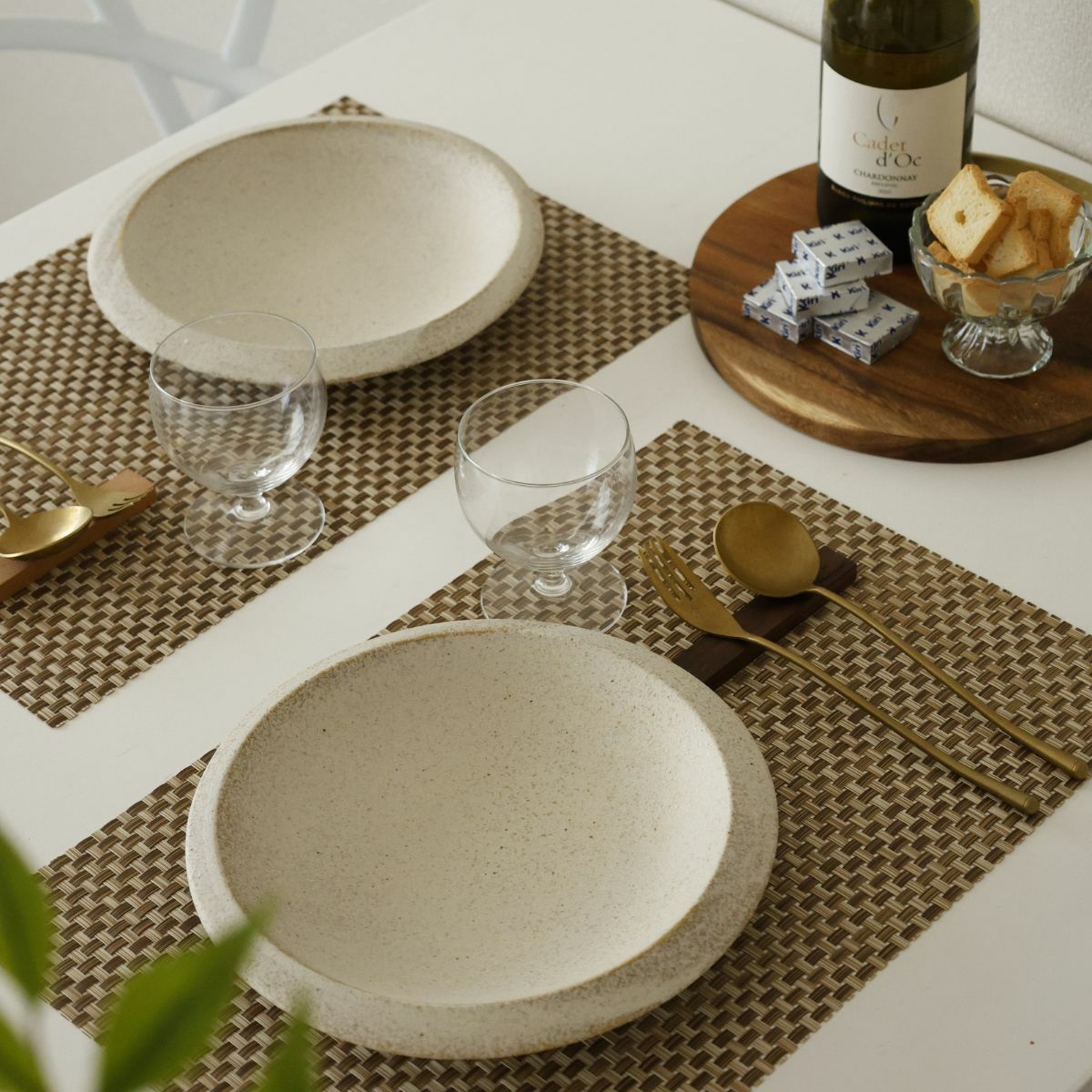 美濃焼　カレー・パスタ皿　磁器　サンディ　24cm