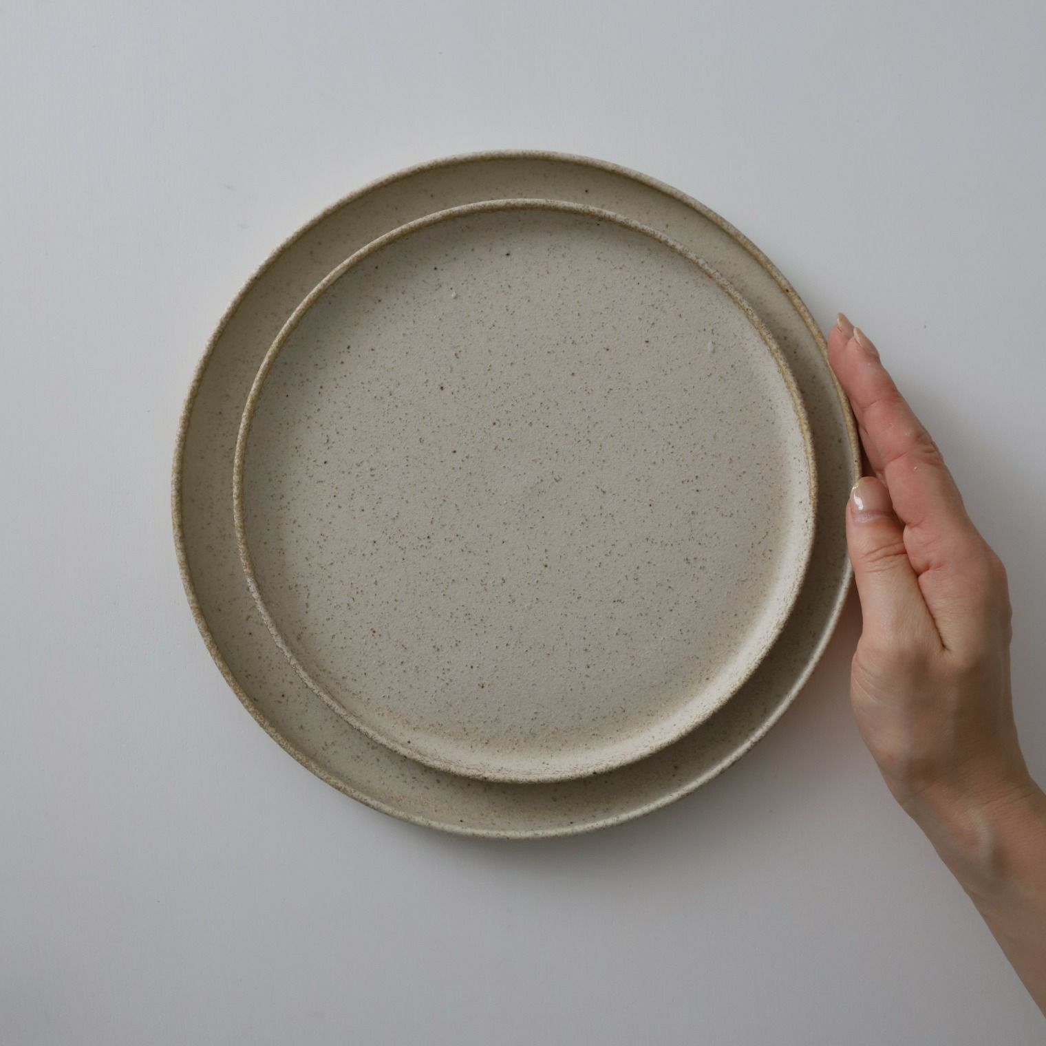 美濃焼 切立プレート皿 サンディ｜おしゃれな食器の通販サイト M苦楽園