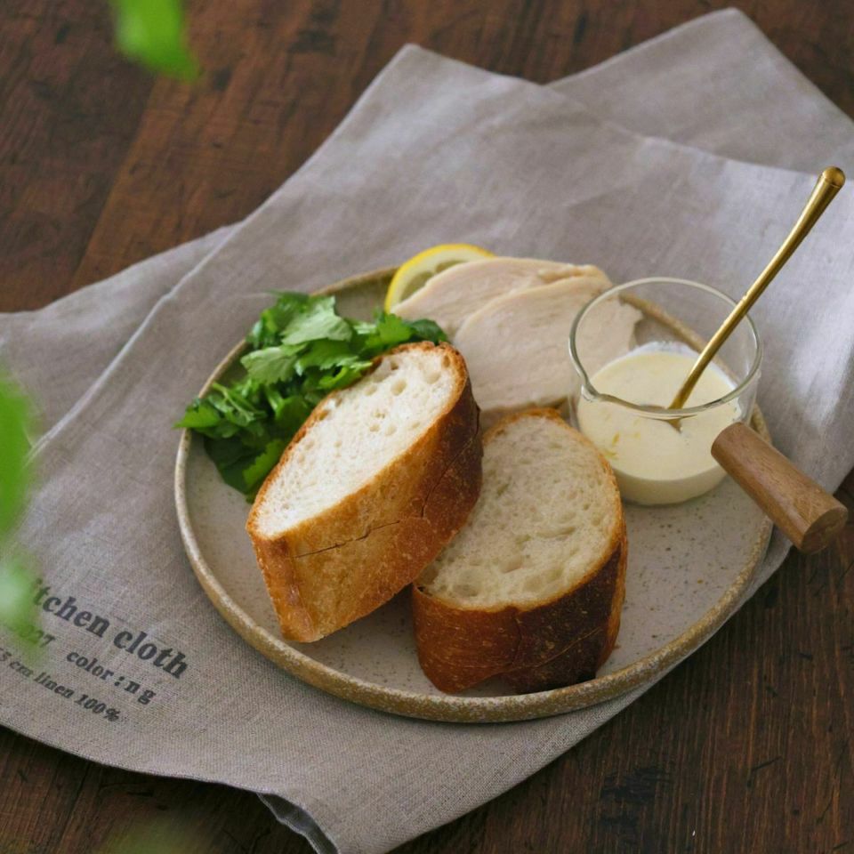 美濃焼　切立プレート皿　磁器　サンディ