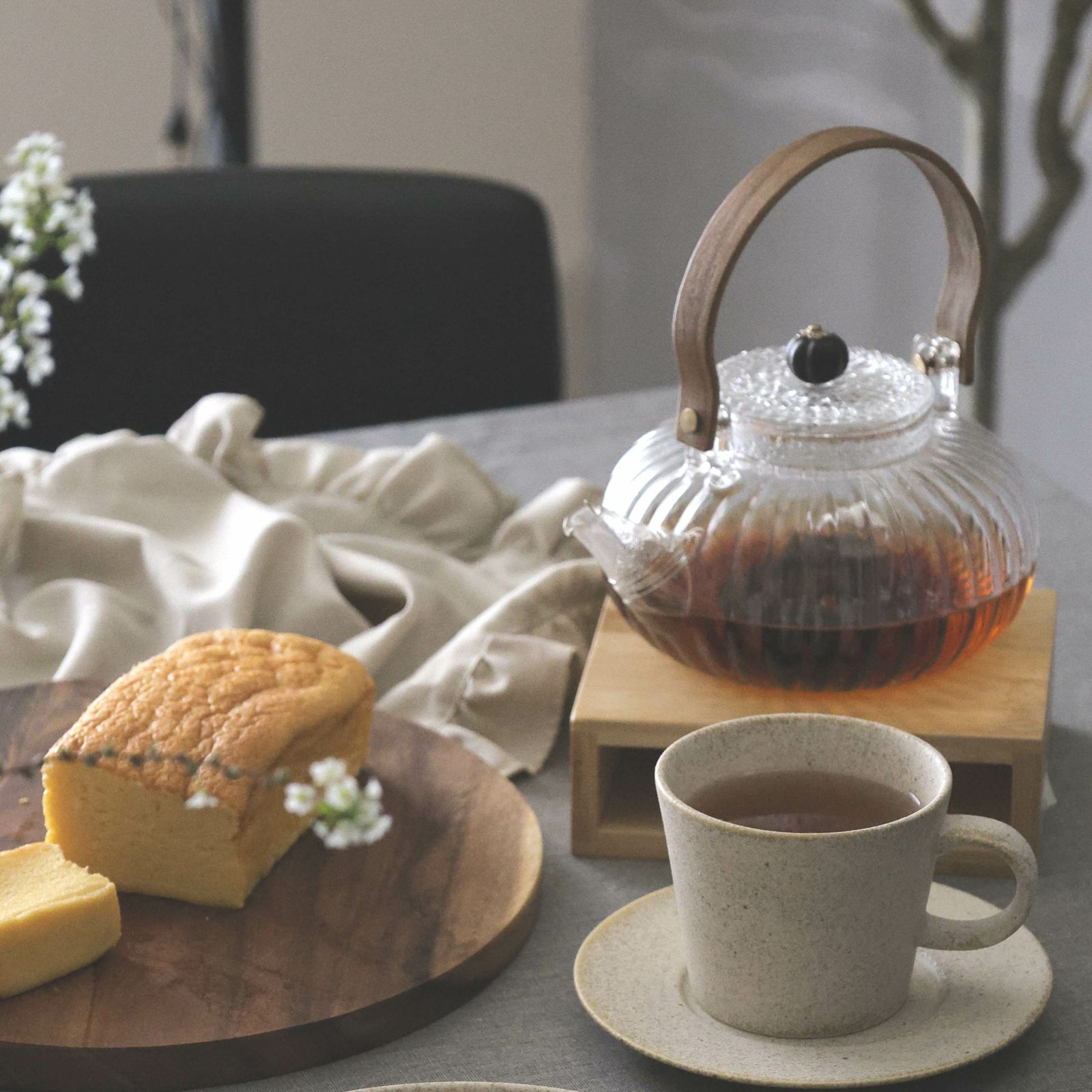 美濃焼　コーヒーカップ＆ソーサー　磁器　サンディ