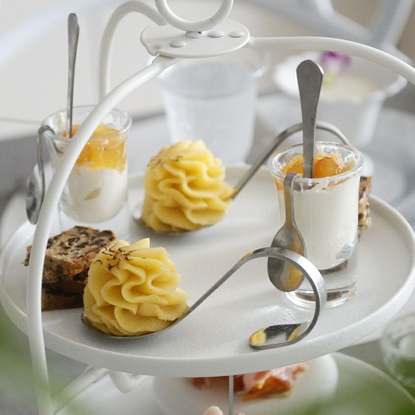 ステンレス製　アミューズフィンガースプーン　パーティー使用例