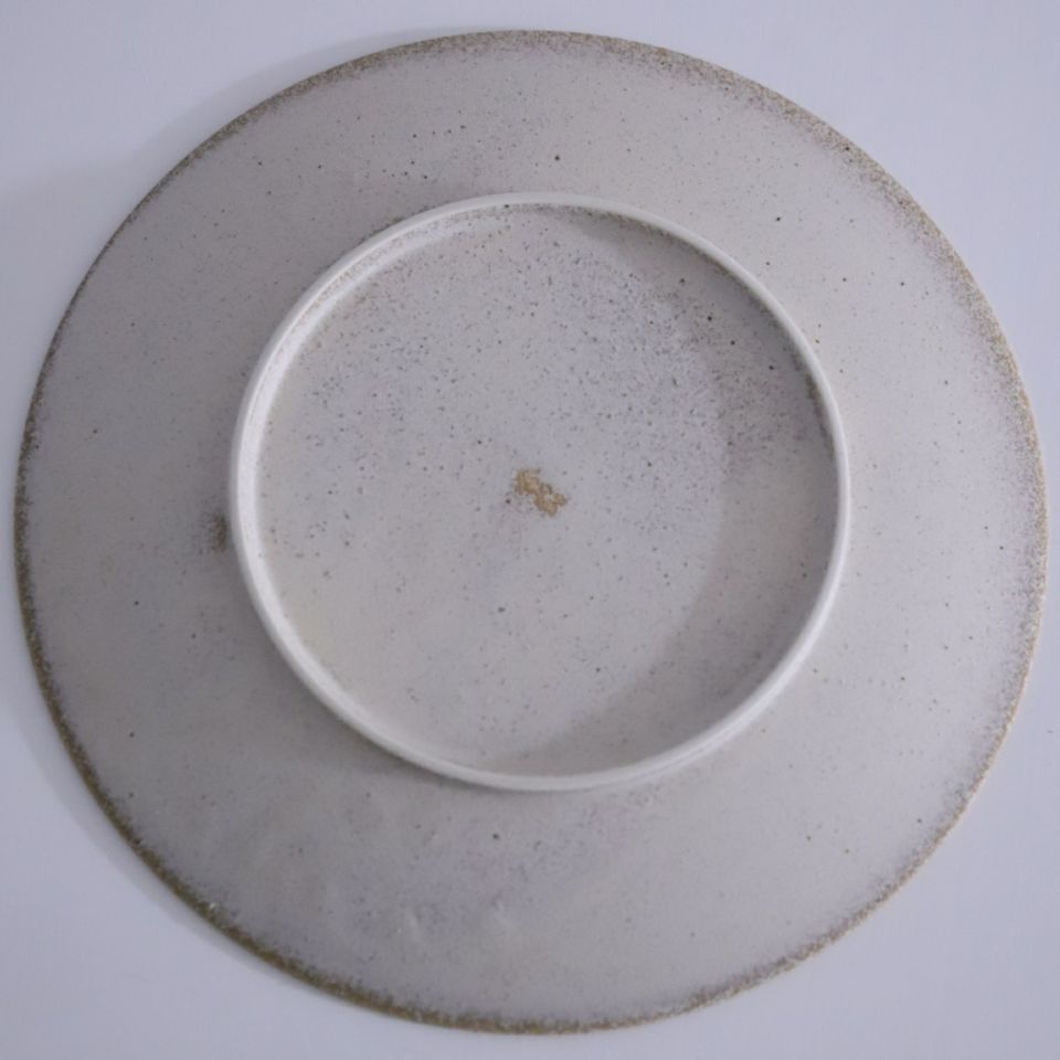 美濃焼　シンプルプレート皿　磁器　サンディ