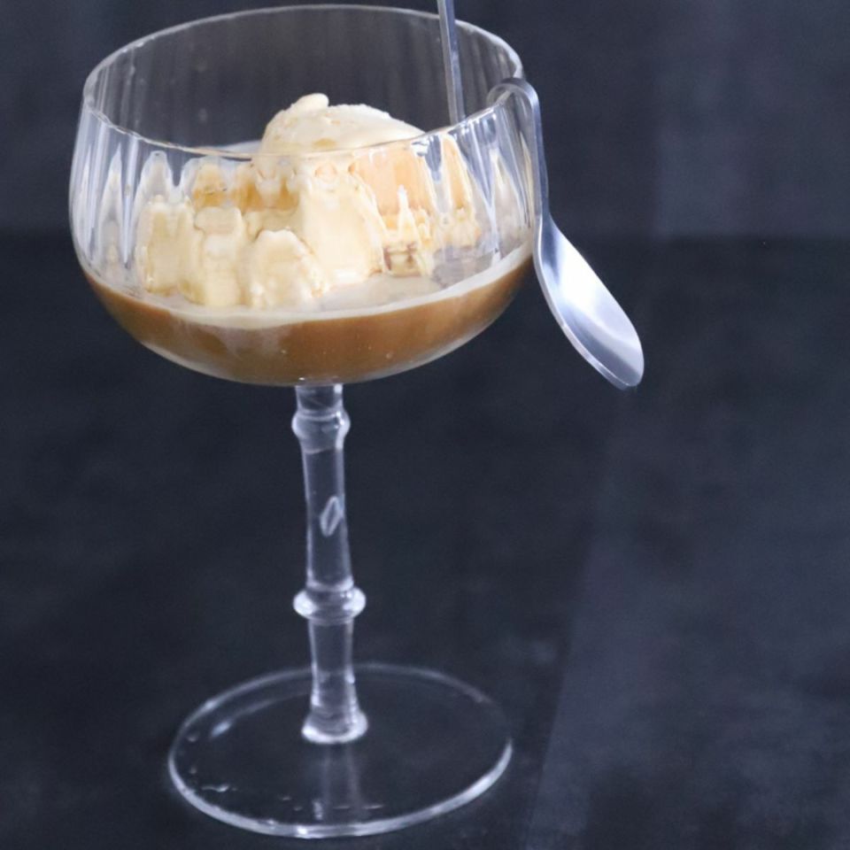 ガラス製　デザートクリアマム　カクテルグラス　13.5cm