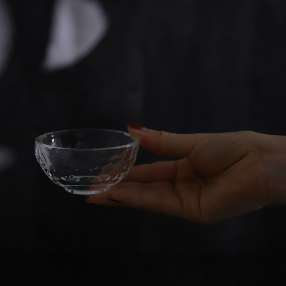 ガラス製　クリスタル硝子小鉢（Mサイズ