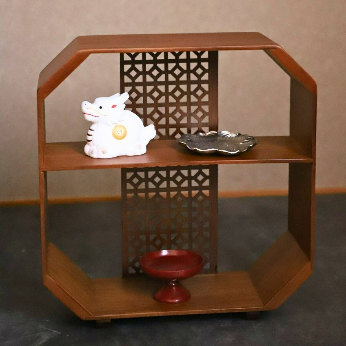 木製　透かし柄　アフターヌーンティー　飾り棚（S）