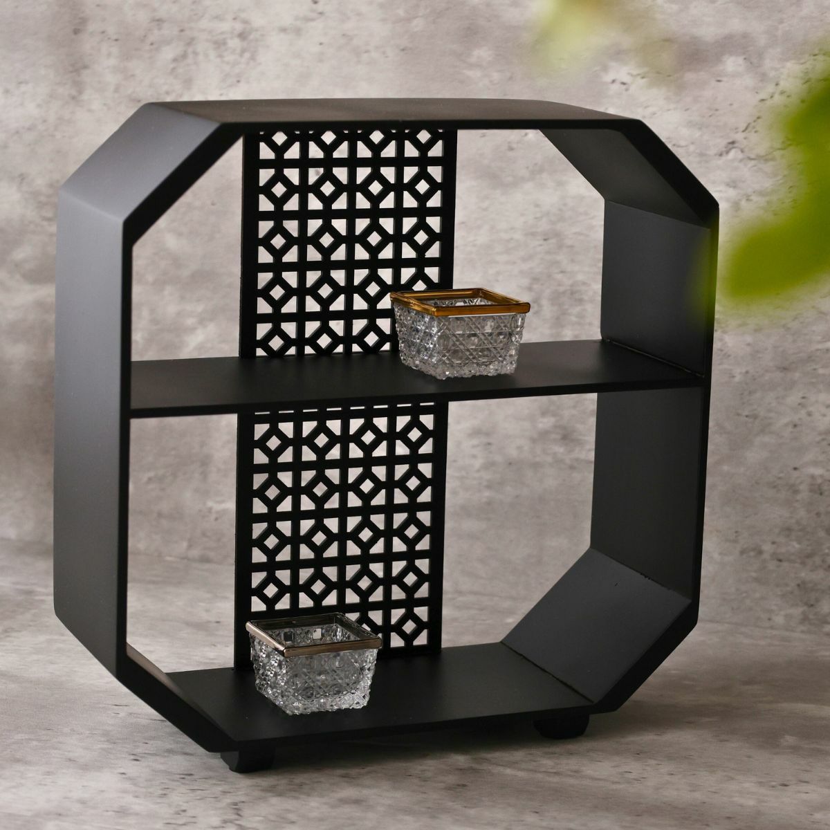 木製　透かし柄　アフターヌーンティー　飾り棚（Sブラック）