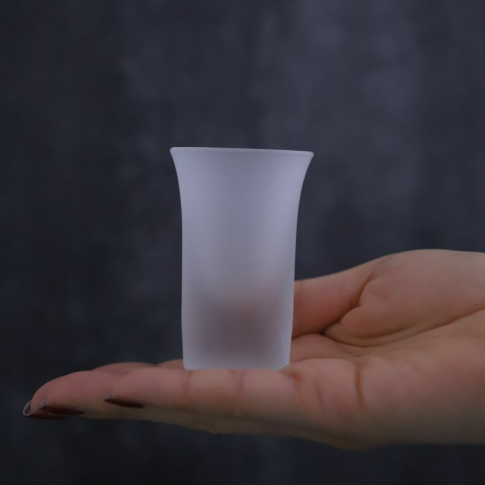 ガラス製　フロスト厚底アミューズグラス　7ｃｍ　２個セット