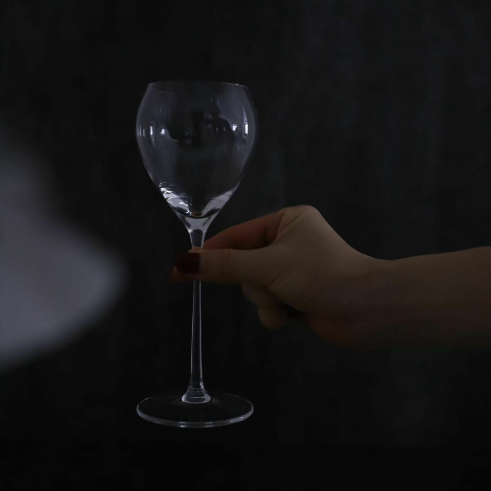ガラス製　スフェリカル　ワイングラス　トール