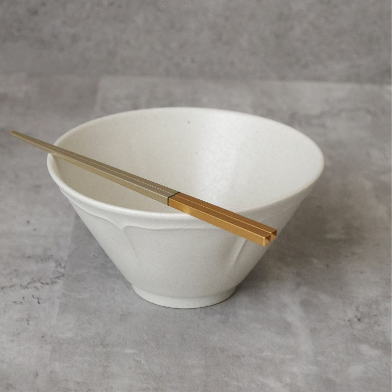 美濃焼　黒いスマート丼　磁器　18.5cm　RINKA　