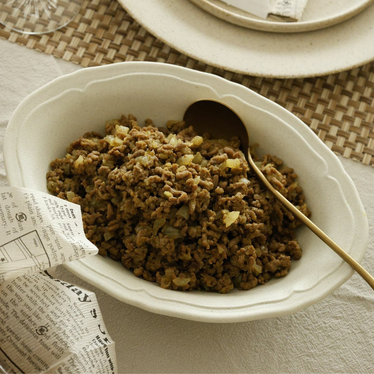 美濃焼　カレー・パスタオーバル皿　磁器　RINKA　23.6cm