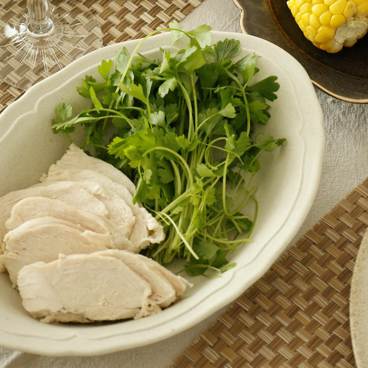 美濃焼　カレー・パスタオーバル皿　磁器　RINKA　23.6cm