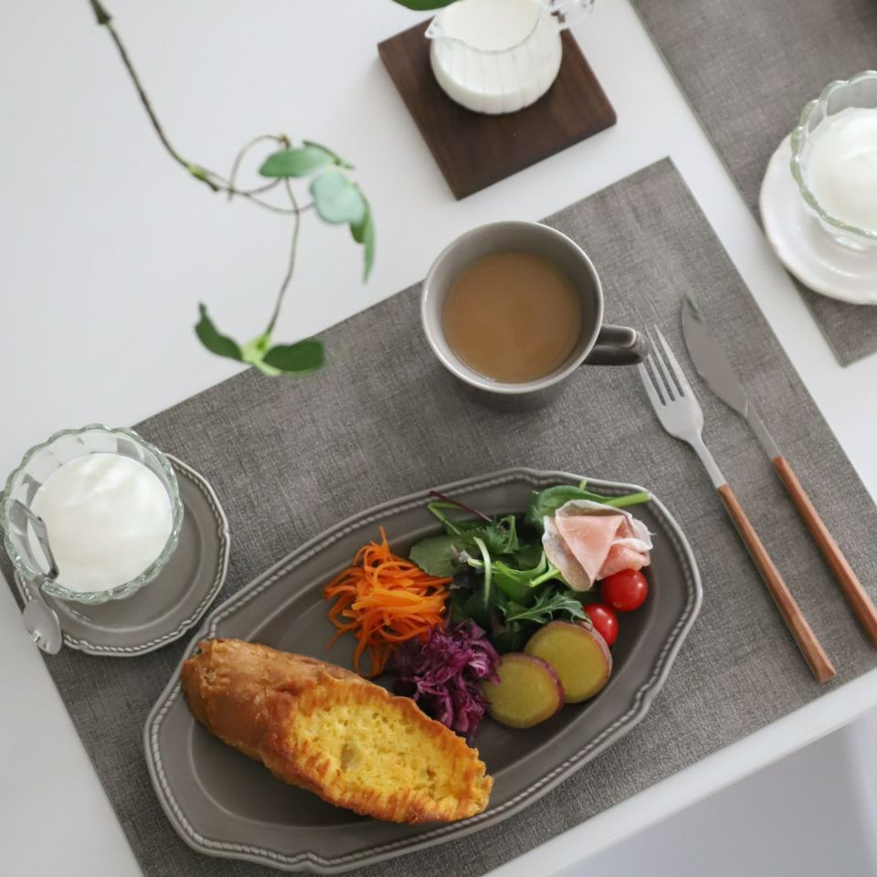 美濃焼　オーバルロングプレート皿　磁器　トレス　グレー