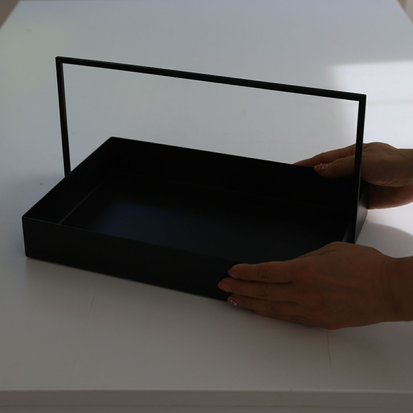 アイアン製　 スクエア手付トレーバスケット