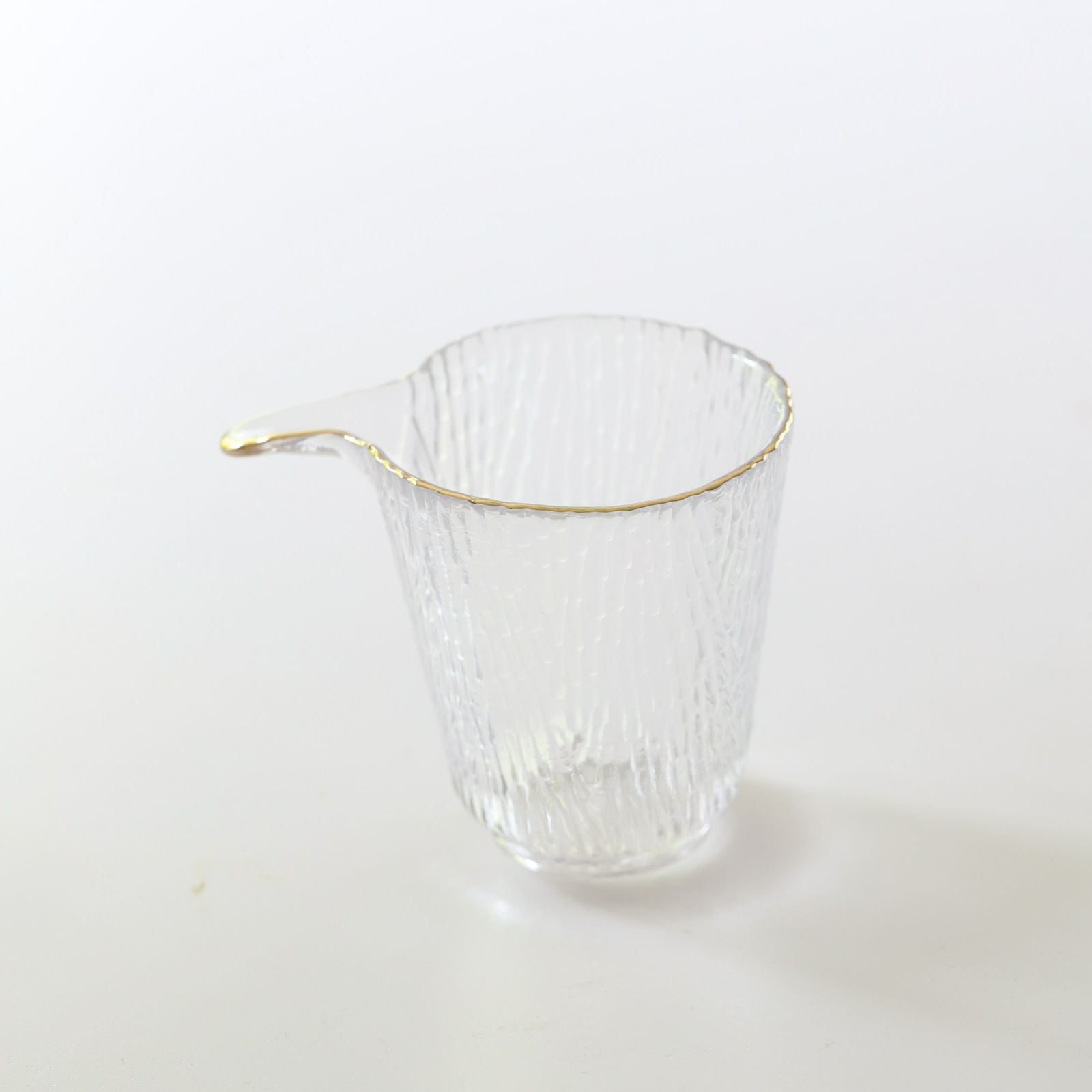 ガラス製　ゴールドライン片口ピッチャー